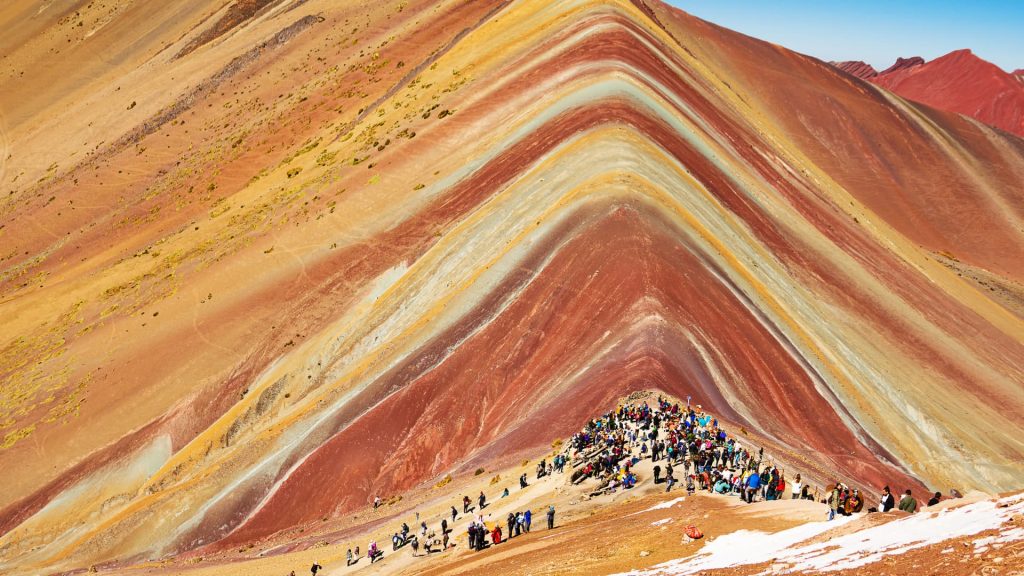 Caminata a la Montaña Arcoíris (día completo)
